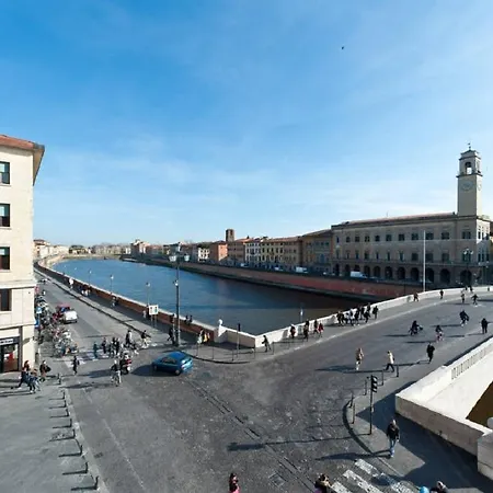 Ponte Di Mezzo ベッド・アンド・ブレックファスト